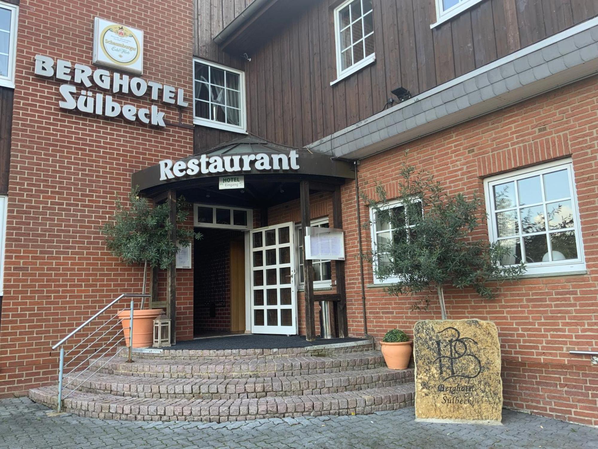 Berghotel Suelbeck Nienstadt Екстериор снимка